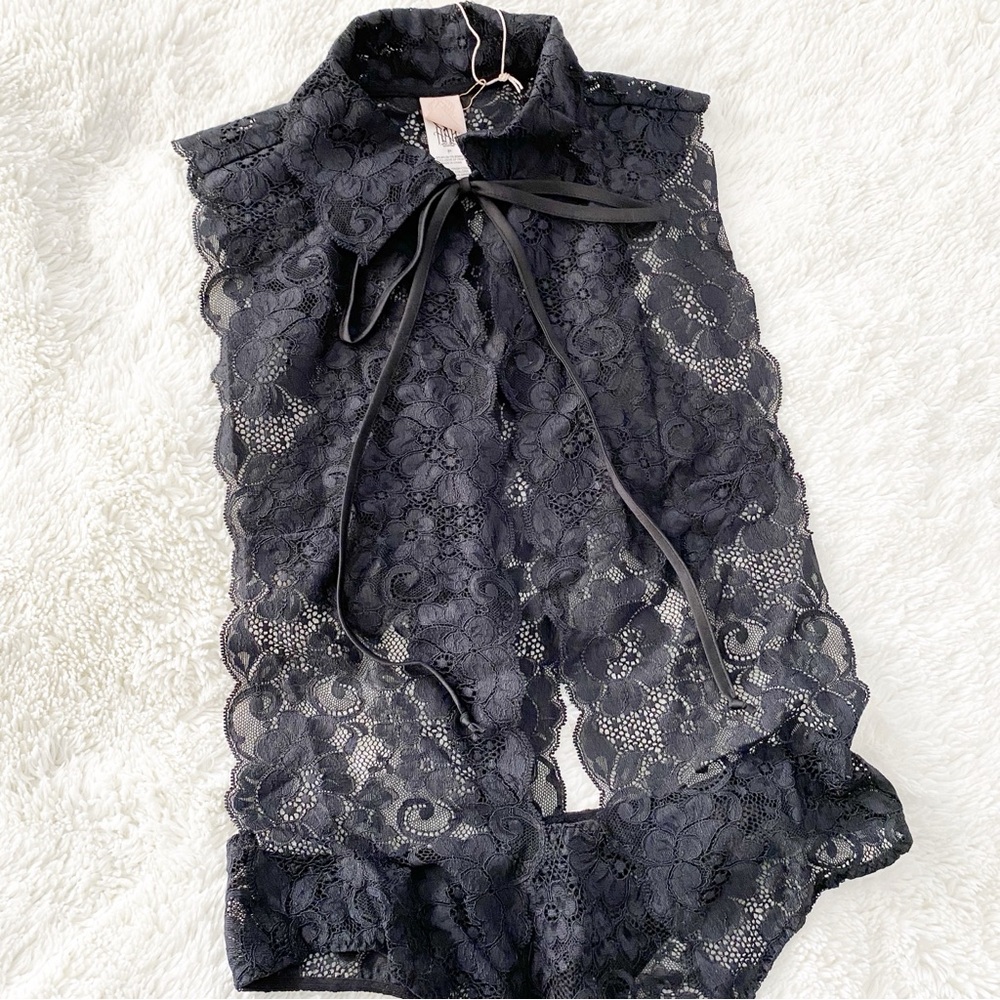 Anthropologie We Are HAH Hot as hell Black Lace Keyhole Bodysuit Size Small NWT - Picture 3 of 6